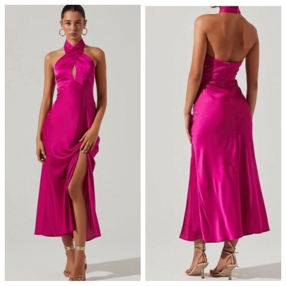 Astr Dresses & Skirts - NWT Astr the Label Marissa Dress in Fuchsia Size Small